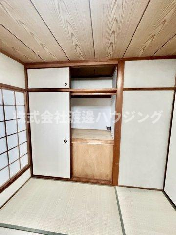 甲子園九番町一戸建の収納