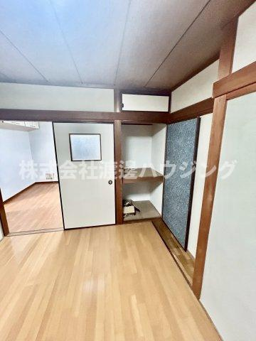 甲子園九番町一戸建の収納