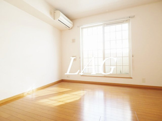 【居間・リビング】 | コンビビアリテ | 洋室のお部屋です。