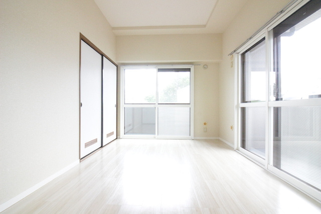 プレステージ百年公園の内装