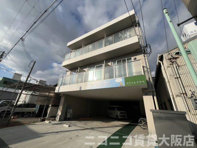 大東市新田西町のアパートの外観