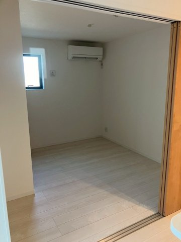 ヴェルジュ大野城レジデンシャルスイートの居間・リビング