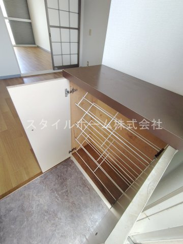 タウニィ吉川Aの玄関|イメージ写真です。