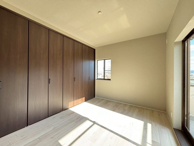 奈良市押熊町の洋室|6帖の洋室です