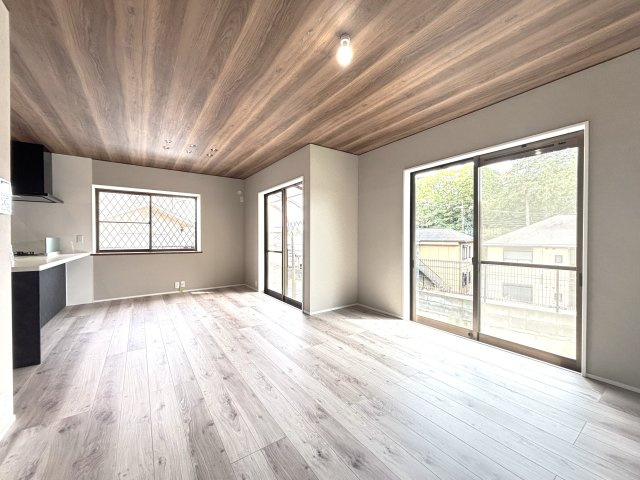 奈良市押熊町の居間・リビング|リビングイメージ　※この家具はAIによって生成されたものです