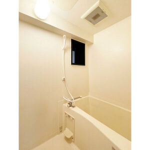 リフレクト筒井の浴室