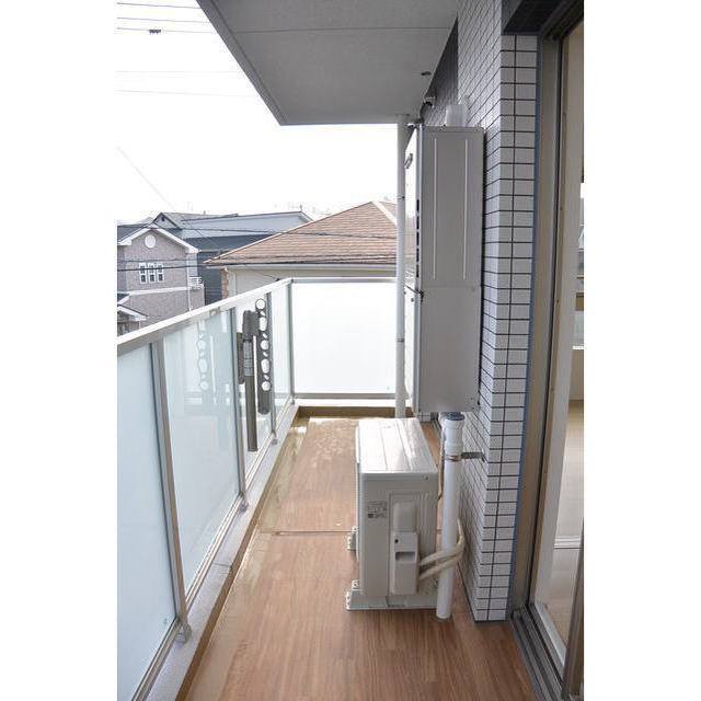 ウインズリガロ大城のバルコニー