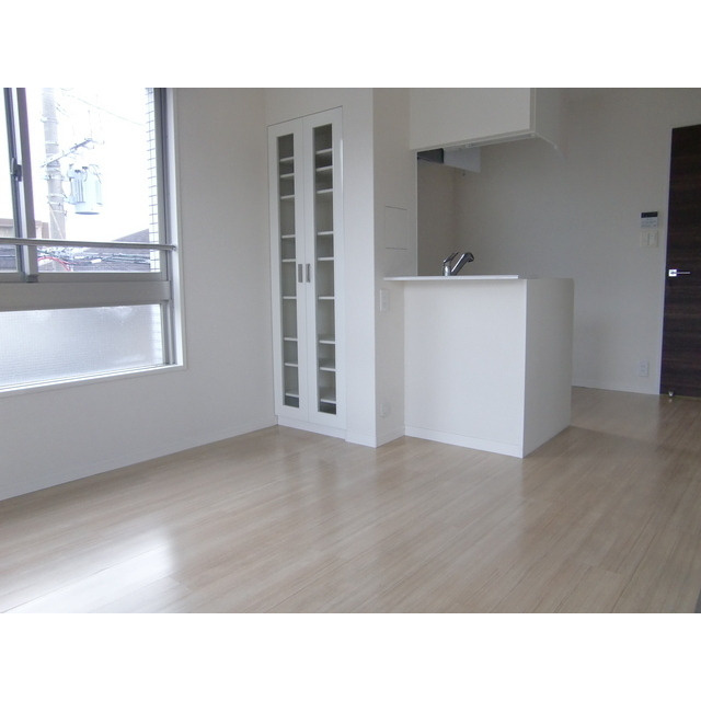 ウインズリガロ大城の居間・リビング