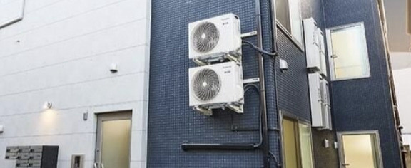 スマイエ北新宿のエントランス