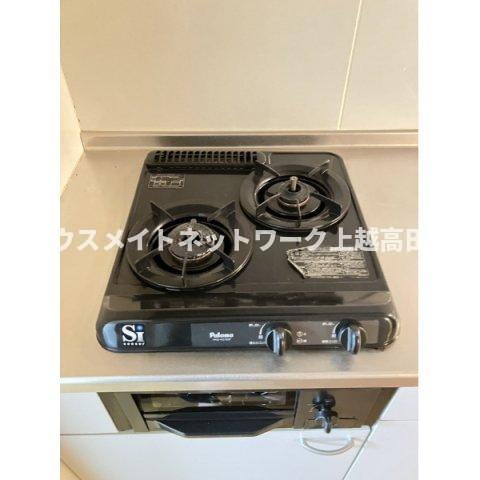 apartment Be：1の設備|ガスコンロ2口システムキッチン