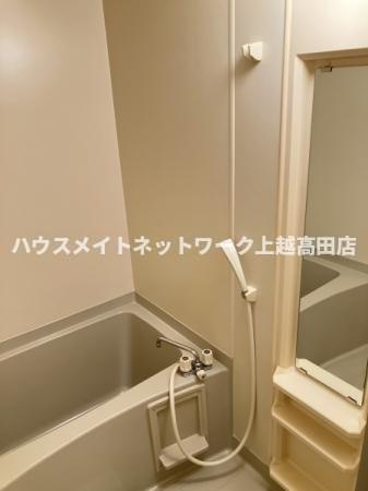 apartment Be：1の浴室|浴室（シャワー付）