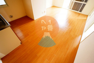 【その他】 | サンモール清水D | キッチン周りです　※参考写真です