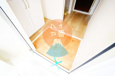 【玄関】 | サンモール清水D | 玄関です　※参考写真です