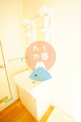 【独立洗面台】 | サンモール清水D | 独立洗面台付きです　※参考写真です