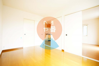 【寝室】 | サンモール清水D | 洋室です　※参考写真です