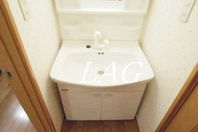 【洗面所】 | メルローズプレイス | 洗面台です。