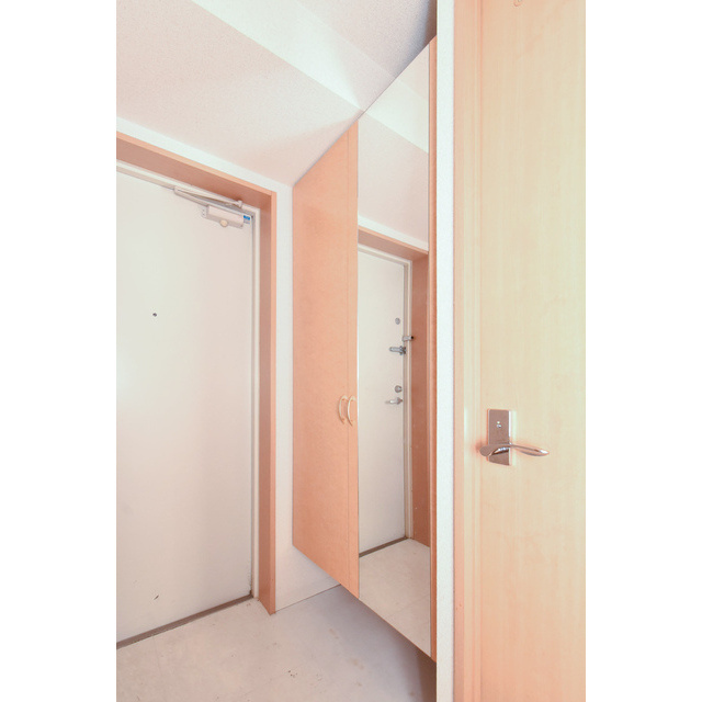 Gramercy Shirakawa Koen
