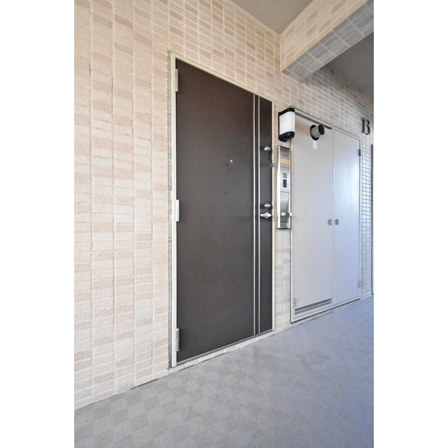 Gramercy Shirakawa Koen