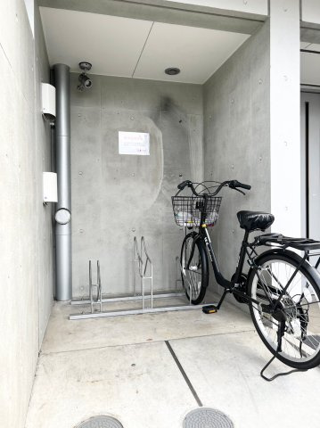 グランデュオ経堂Ⅶの駐車場