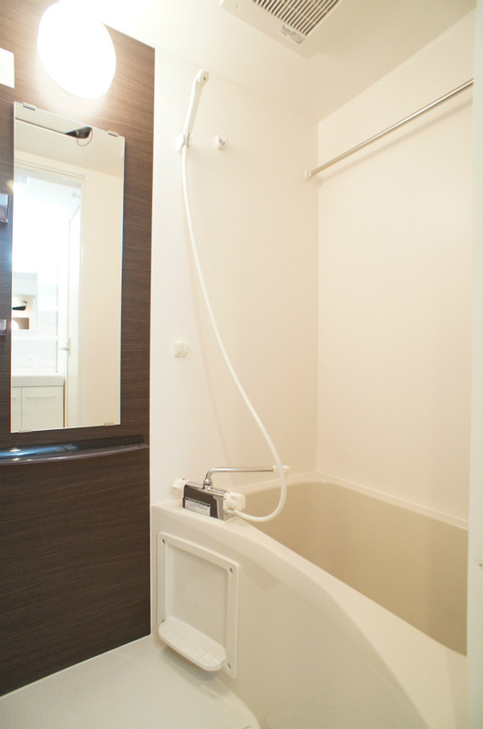 リブリ・ブラウニー 希望が丘の浴室