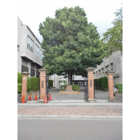 和田ビルの周辺|加納小学校