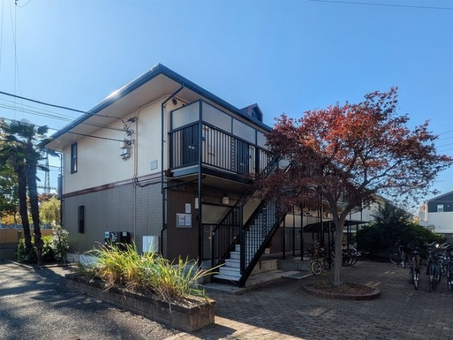 ヴィラ・ファミーユ　Aの外観