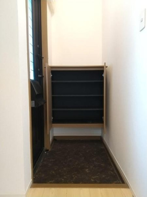 【玄関】 | ブランドールＨ