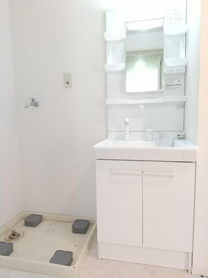 【洗面所】 | ブランドールＨ