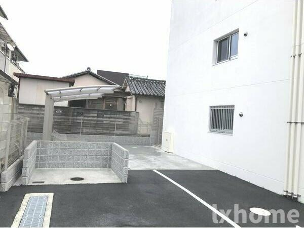 ヴァーダントMの駐車場|駐車場に車を止められます