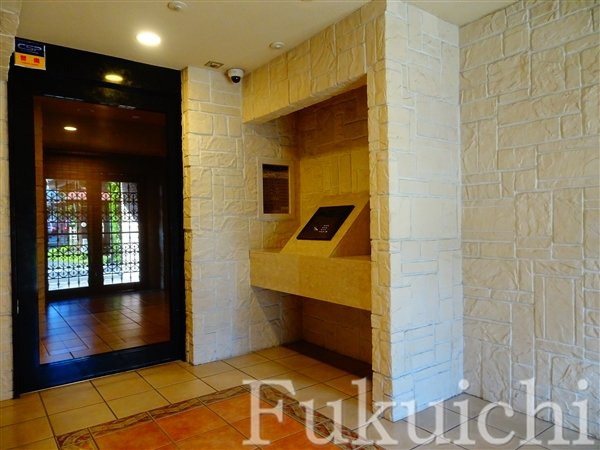 フェニックス目黒碑文谷のロビー