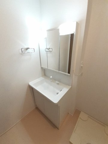 フローラル花房Ｃの洗面所