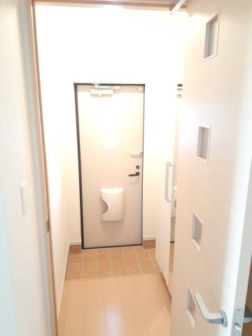 イーストフィールド　Ｃの玄関