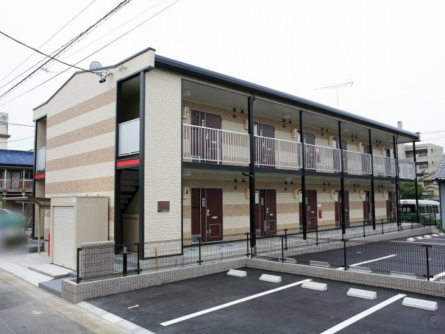 レオパレスねいしの外観