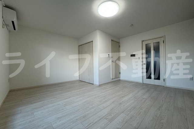 KTIレジデンス弥刀の居間・リビング|ゆったりとした居間です