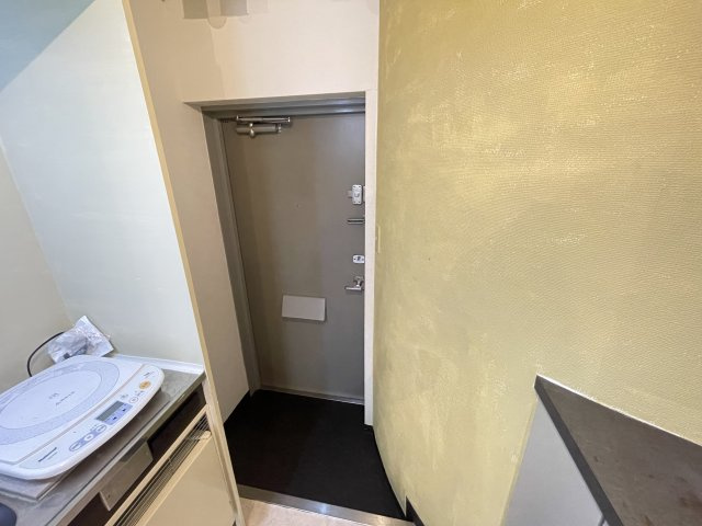 川崎市宮前区馬絹３丁目の賃貸マンションの玄関