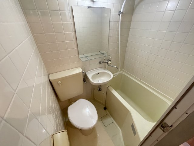 川崎市宮前区馬絹３丁目の賃貸マンションの浴室