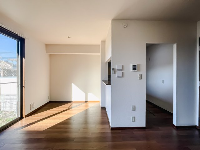 シャトレー武蔵野弐番舘の居間・リビング|ゆったり過ごせるリビングです