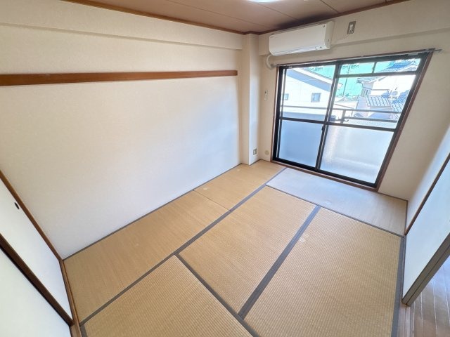 プレ東生駒の和室