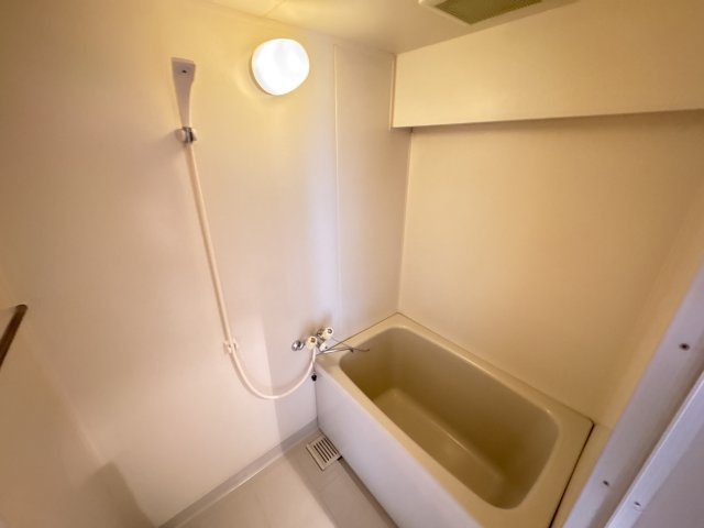 プレ東生駒の浴室