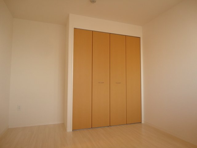 メープル・グローブの内装|洋室②