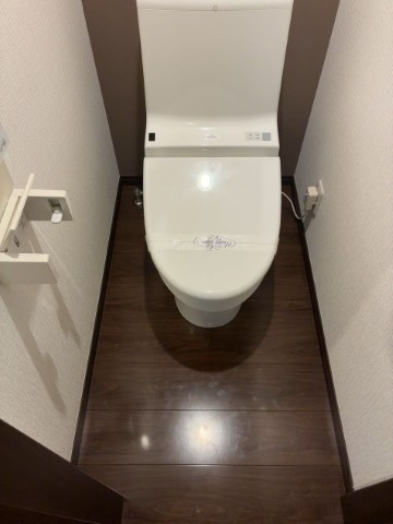 AQUE1のトイレ|清潔感のあるトイレです