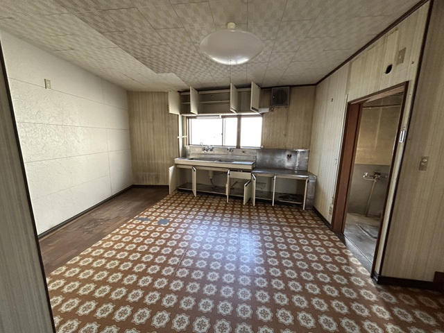 岡山市東区邑久郷のキッチン