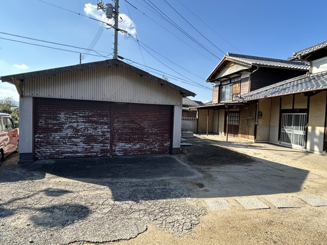 岡山市東区邑久郷の駐車場