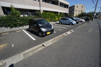 【駐車場】