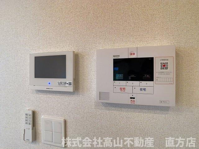 直方市大字感田のアパートのセキュリティ