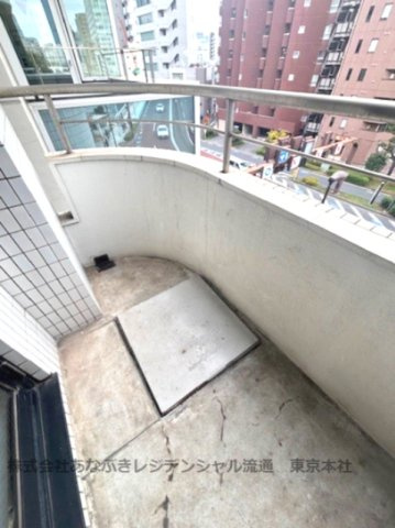 猪瀬ビルのバルコニー