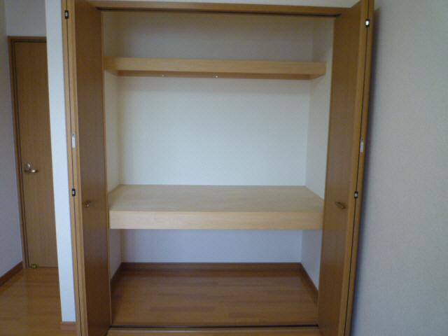 オリーブ５５の収納