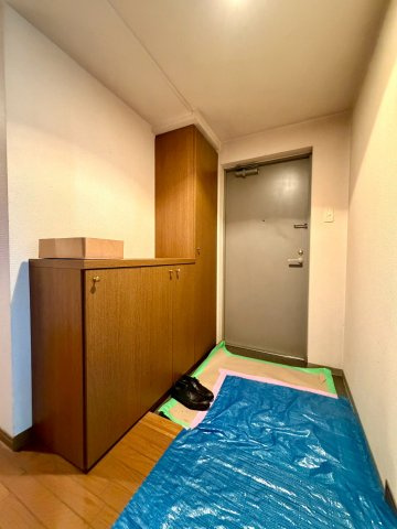 モンレーブ宮の沢の玄関|シューズボックスの上にお気に入りの芳香剤や小物を置いて帰るのが楽しみになる自分好みの玄関に♪