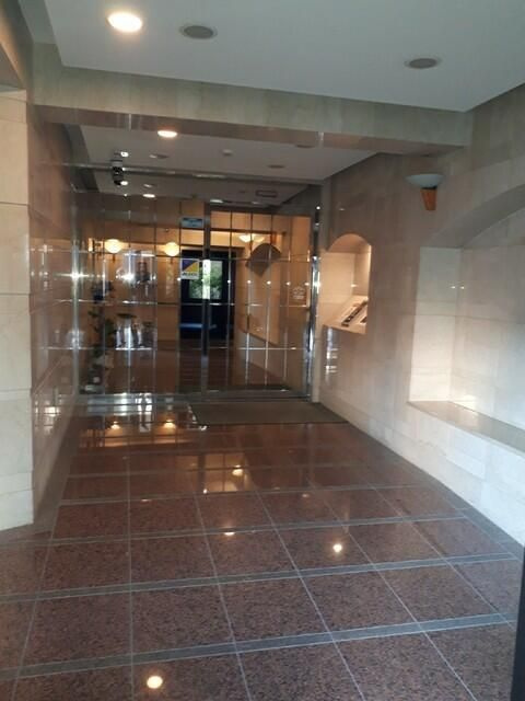 クレスト目白のエントランス