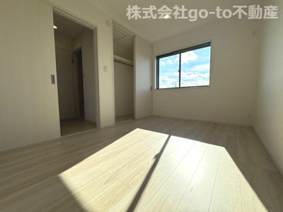 【洋室】 | 明石市野々上1丁目 | 3階6帖洋室